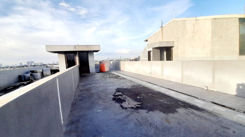Ruko 4,5 Lantai + Rooftop di KH. Abdullah Syafei 