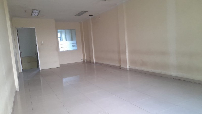 Ruko 4,5 Lantai + Rooftop di KH. Abdullah Syafei 