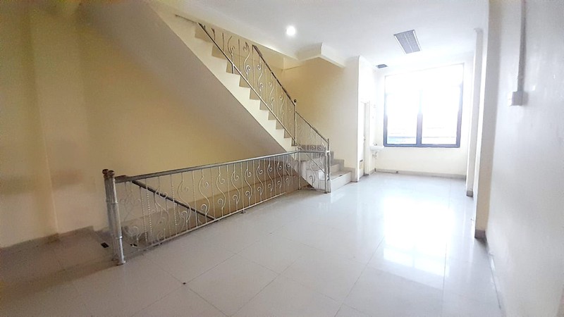 Ruko 4,5 Lantai + Rooftop di KH. Abdullah Syafei 