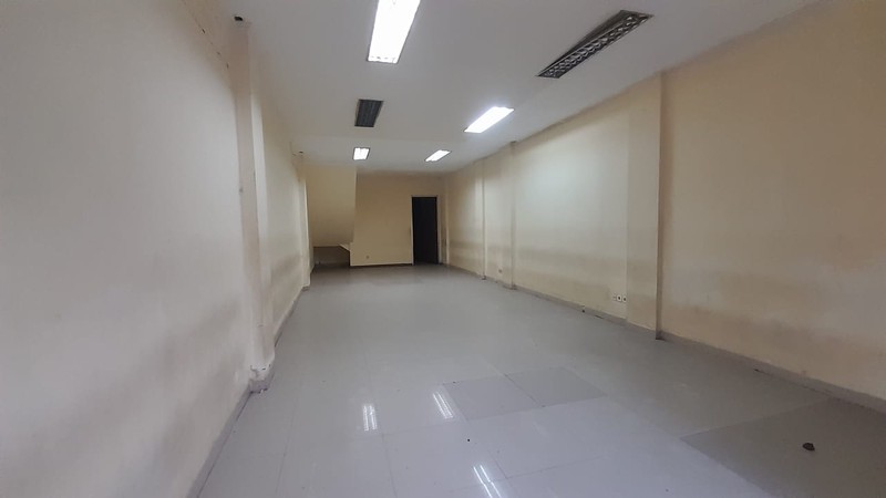 Ruko 4,5 Lantai + Rooftop di KH. Abdullah Syafei 