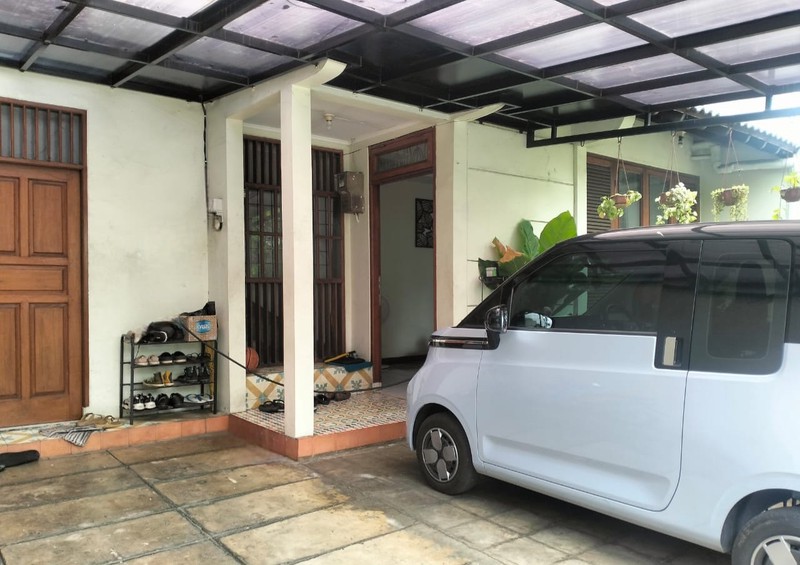 Rumah Bagus Siap Huni Asri di Jl KKenar, Bintaro Jaya, Sektor 2,  Tangerang Selatan