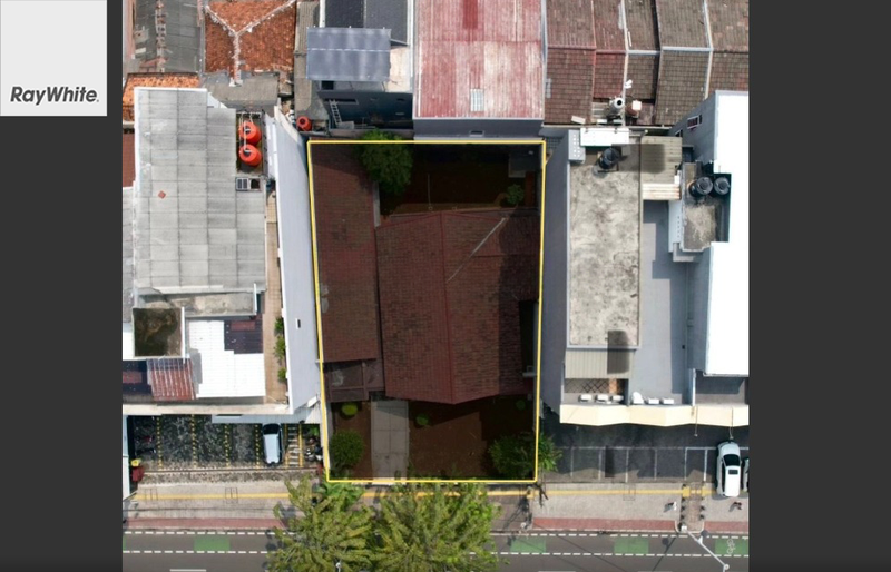 FOR SALE Rumah Komersial K2 Mendekati NJOP bisa Bangun 6 Lantai Lokasi Ramai dan Area Kantoran Tebet Raya Jakarta Selatan