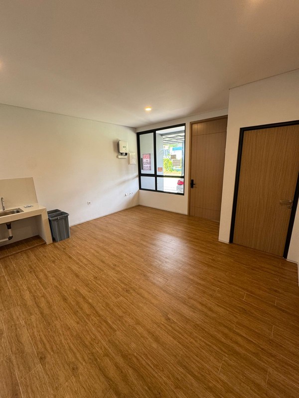 Rumah Bagus Di Perum Terravia Cluster Adora BSD Tangerang Selatan