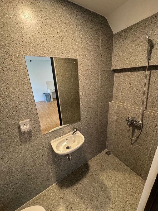 Rumah Bagus Di Perum Terravia Cluster Adora BSD Tangerang Selatan