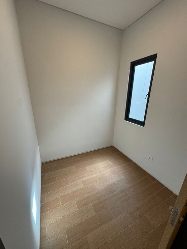 Rumah Bagus Di Perum Terravia Cluster Adora BSD Tangerang Selatan