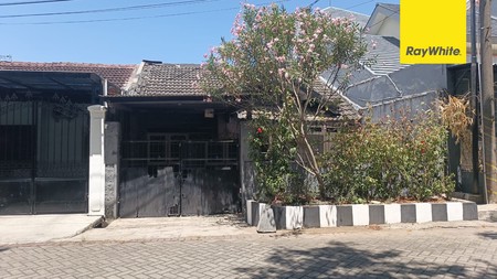 Dijual Rumah di Jalan Raya Wiguna Selatan Surabaya