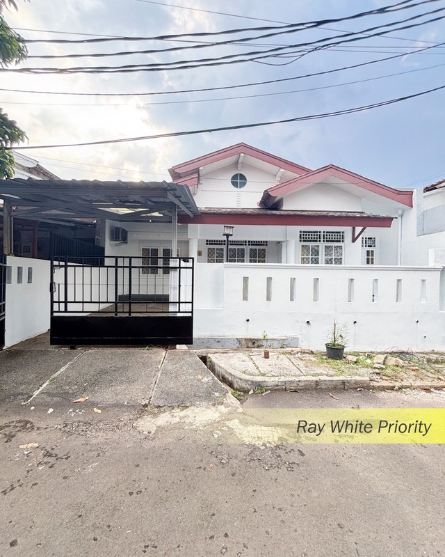 RUMAH CLASSIC SIAP HUNI DI BINTARO JAYA SEKTOR 9, TANGERANG SELATAN