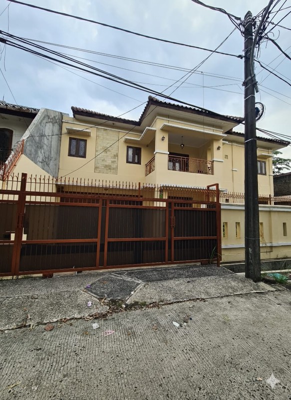 Rumah Mewah Murah Billy & Moon