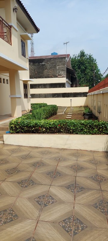 Rumah Mewah Murah Billy & Moon