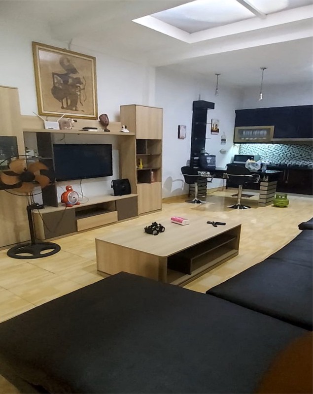 Disewakan Mewah 2 Lantai Dekat Stan Tajem 