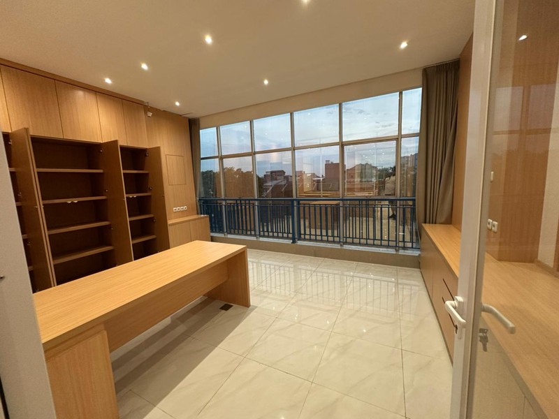 Ruko 4,5 Lantai Super Prime - Danau Sunter Utara 