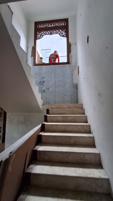 Rumah Mewah di Lebak Bulus Dekat Pondok Indah Jakarta Selatan Swimming Pool Privat