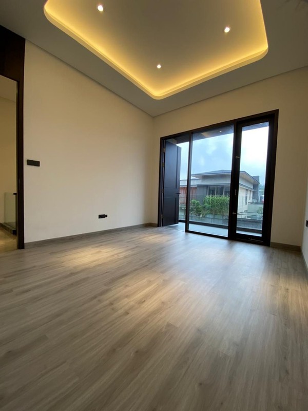 Rumah Baru Siap Huni SHM Setraduta Grande 