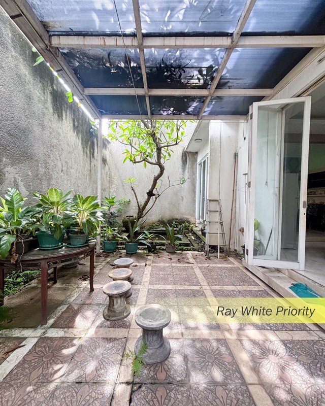 RUMAH MINIMALIS SIAP HUNI DI BINTARO JAYA, TANGERANG SELATAN