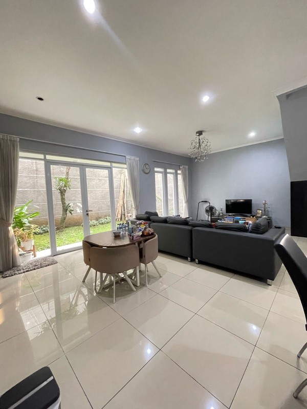 Rumah Asri Siap Huni di Batununggal Kota Bandung 