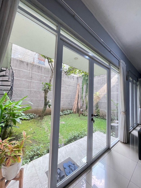 Rumah Asri Siap Huni di Batununggal Kota Bandung 