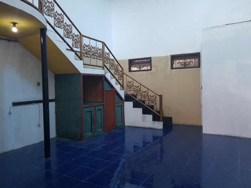 Ruang Usaha di Antapani Dekat Stasiun Kiaracondong Bandung