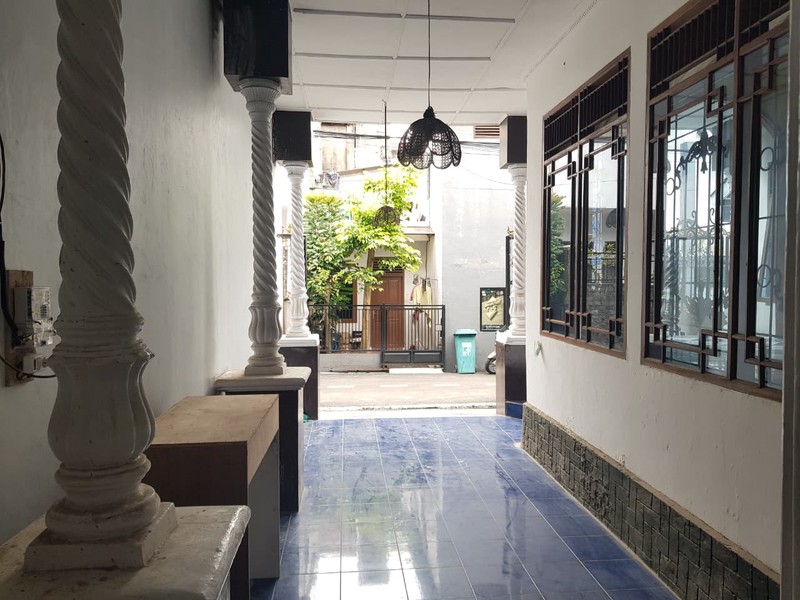 Rumah Unik di Antapani Dekat Stasiun Kiaracondong Bandung