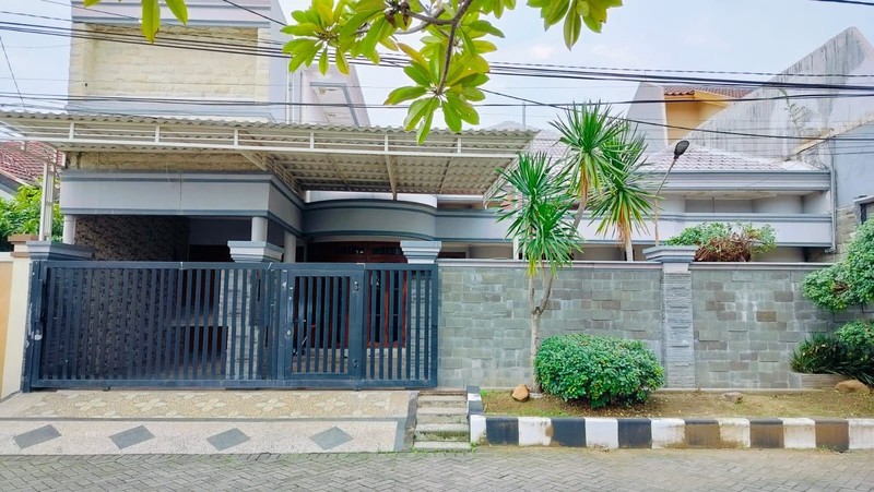 Rumah Dijual Satelit Indah Tanjungsari Surabaya Barat 