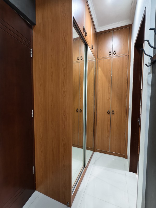 Rumah Hoek Badan di ICON COSMO BSD City, ready untuk cat lovers