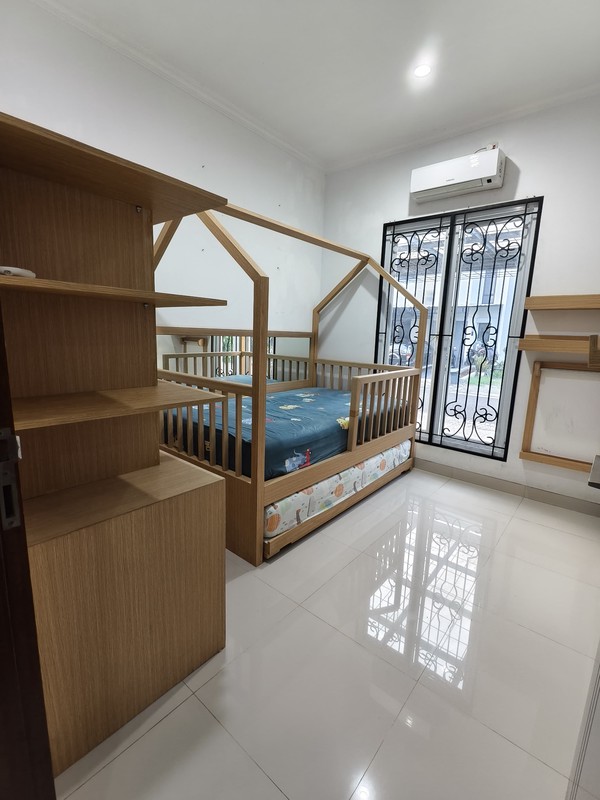 Rumah Hoek Badan di ICON COSMO BSD City, ready untuk cat lovers