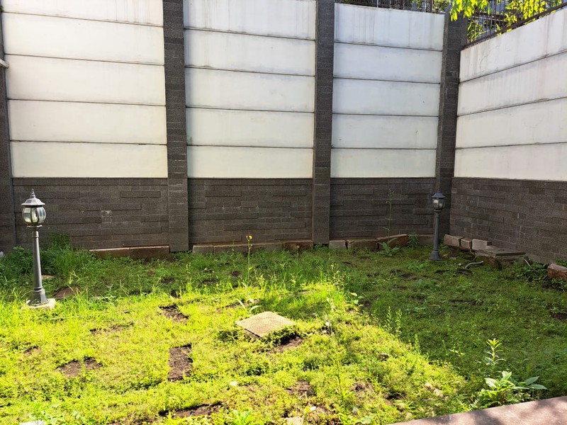 Dijual Rumah Siap Pakai Setra Duta Bandung