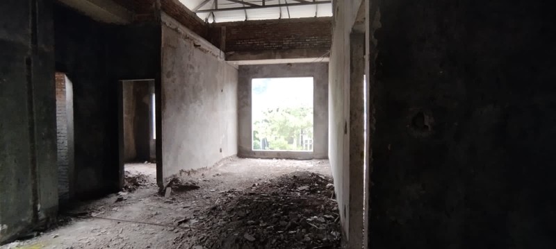 Dijual Rumah Unfinished Setraduta Hegar Mainroad