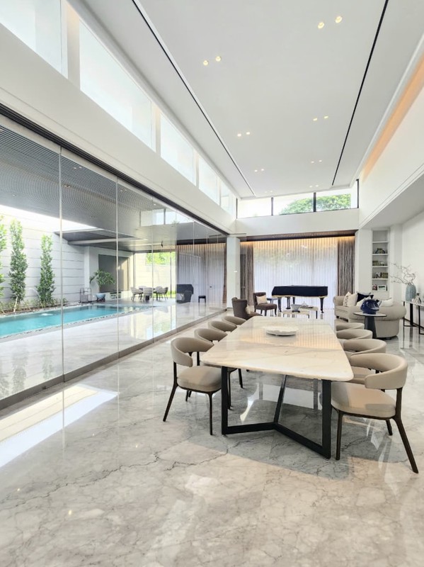 Rumah Hitung Tanah Area Cipete