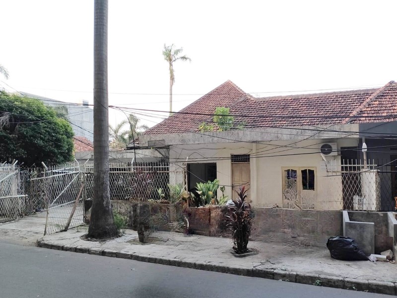  Rumah Jl. Surabaya Timur, Menteng