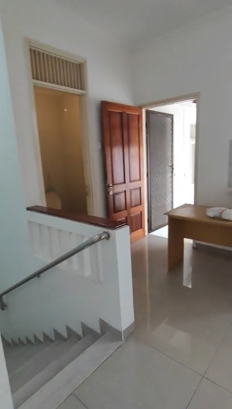 MURAH Disewakan Rumah Villa Sentra Raya Citraland Surabaya - Full Furnished -dekat G Walk - Ballerina Road - Sekolah Ciputra