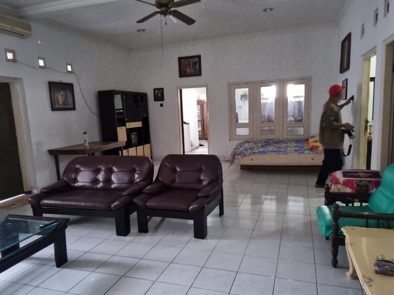 Rumah Cocok Untuk Ruang Usaha Lokasi di Kawasan Ruko Jalan Bantul.