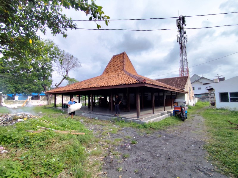 Tanah & Bangunan Joglo Kuno, Hanya Selangkah dari Malioboro & Titik Nol Kilometer
