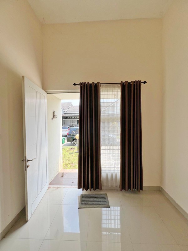 Rumah Hunian Nyaman di Lokasi Strategis, Serpong Garden 2 Dekat BSD City