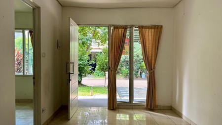 Rumah 2 Lantai Siap Huni dengan Hunian Nyaman dan Asri @BSD, City.