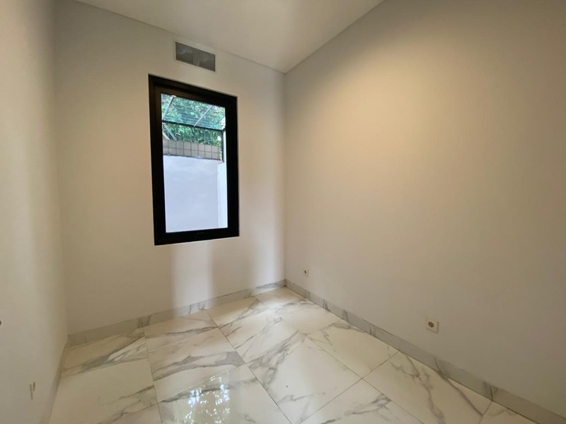 Disewakan Rumah 2 Lantai Dalam Cluster Eksklusif di Fortunia South City