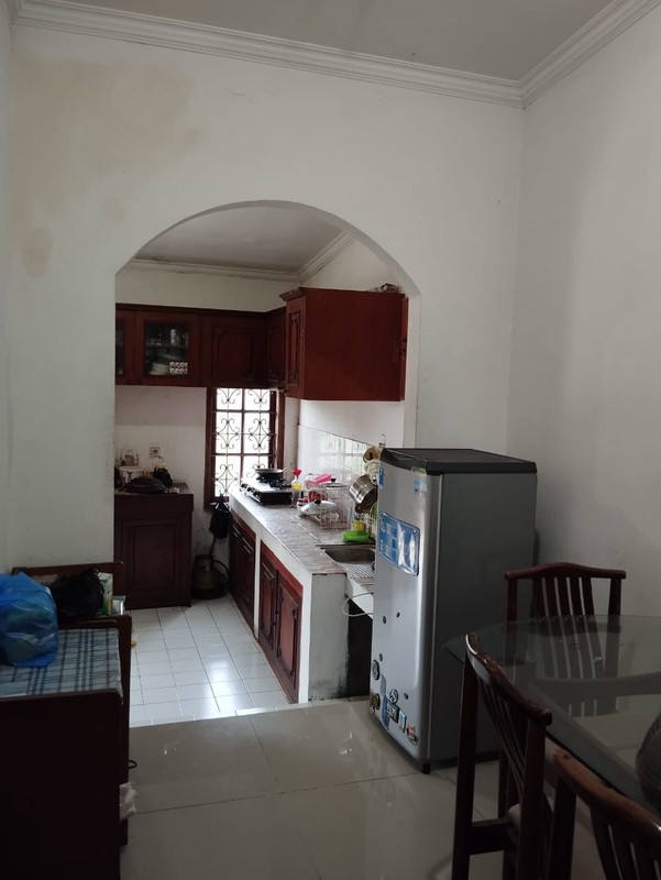 Best Investment! Rumah Besar di Jalan Raya Lembang - Lokasi Dekat Tempat Wisata & View Pegunungan