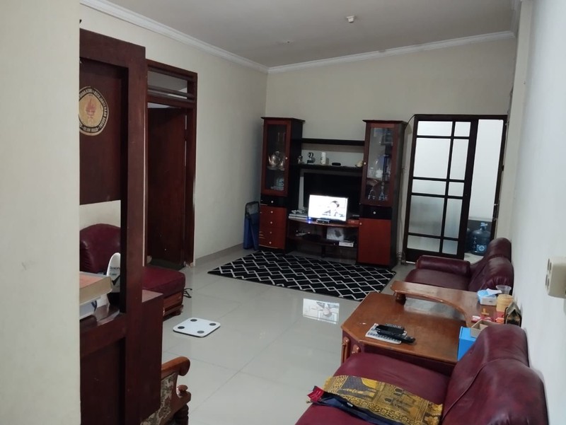 Best Investment! Rumah Besar di Jalan Raya Lembang - Lokasi Dekat Tempat Wisata & View Pegunungan