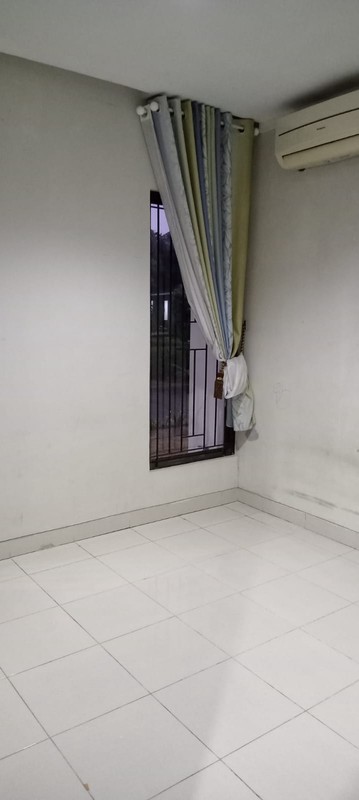 Rumah 2 lantai Siap Huni di Premier Teracce Ciracas Jakarta Timur