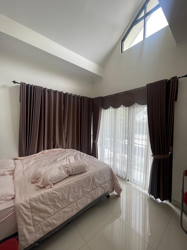 Turun Harga Rumah Cantik Cibubur Palm Resort