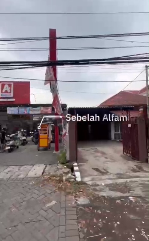 Hitung Rp.17 jt-an/m2 Dijual 525 m2 Rumah Raya Tenggilis Mejoyo - Nol Jalan Raya Komersial Area Cocok Buat Segala Usaha -dekat Alfa Midi , Spbu Shell, Chicco Supermarket , Kampus UBAYA Tenggilis