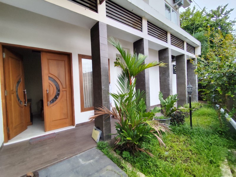 Dijual Rumah Mewah 2 Lantai, Dekat Ugm & Jalan Selokan Mataram