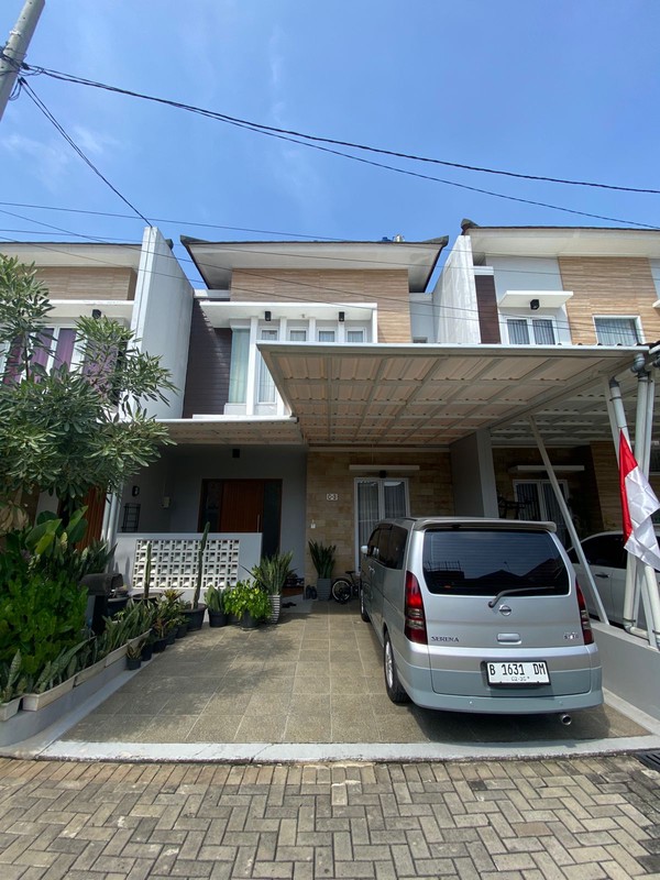 RUMAH MODERN SIAP HUNI DI CIRENDEU AREA