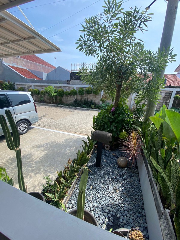 RUMAH MODERN SIAP HUNI DI CIRENDEU AREA