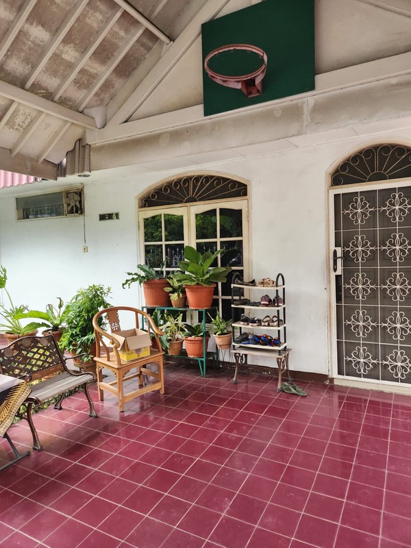 Rumah Hook 3 Lantai di Kelapa Gading Dekat Tol dan LRT