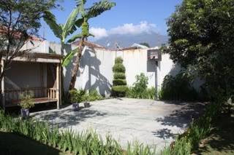 Villa Siap Pakai Di Jl Pasir Cina Cipanas Jawa Barat