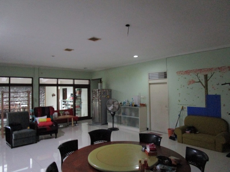Dijual Cepat Rumah Tengah Kota Surabaya Hitung Tanah