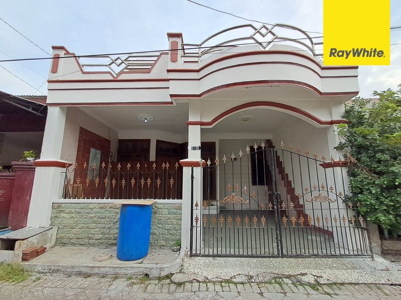 Dijual Rumah 2 lantai di Pondok Candra Mangga Sidoarjo