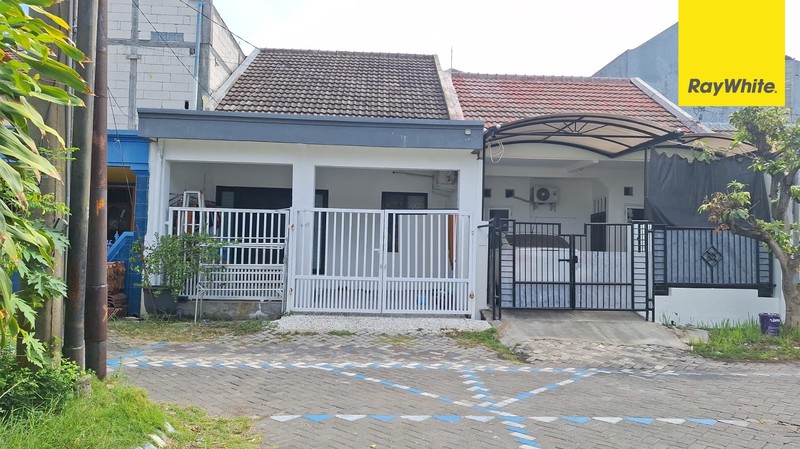 Disewakan Rumah di Jl Manggis Tengah Waru Sidoarjo
