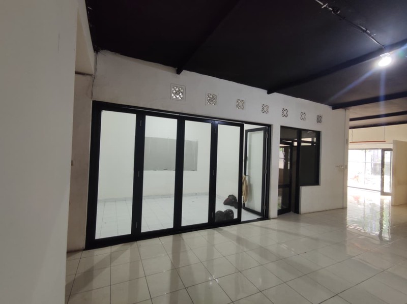 Disewa Rumah Lokasi Strategis Di Jl. Ciomas, Kebayoran Baru, Jakarta Selatan