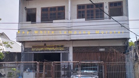 Dijual Ruko 3 Lantai di Teluk Betung selatan